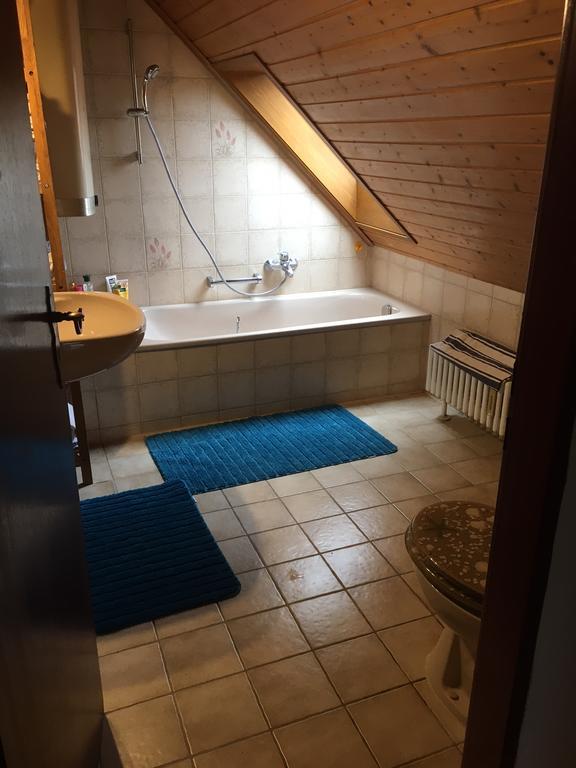 Holiday Apartment Bombach ケンツィンゲン エクステリア 写真